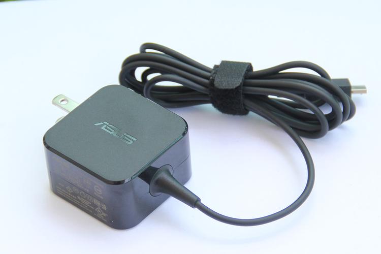 華碩12V/2A電源適配器 專為Chromebook C100PA與C201PA設(shè)計(jì)的可靠充電解決方案